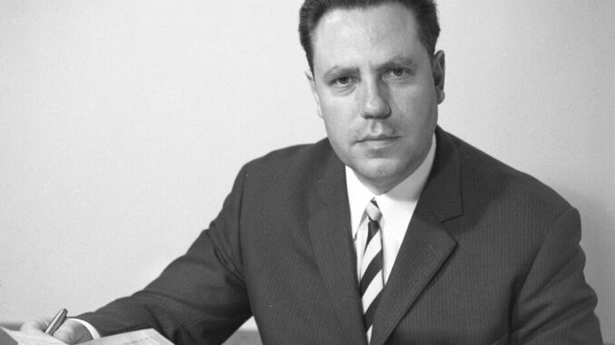 Rudi Schmitt gestorben Ehemaliger Oberbürgermeister prägte das moderne Wiesbaden Rudi Schmitt gestorben Ehemaliger Oberbürgermeister prägte das moderne Wiesbaden