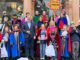 Sternsinger bringen Segenszeichen ins Wiesbadener Rathaus und thematisieren Kinderarbeit