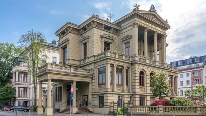 Stille Leseparty in Wiesbaden lädt zum gemeinsamen Schmökern
