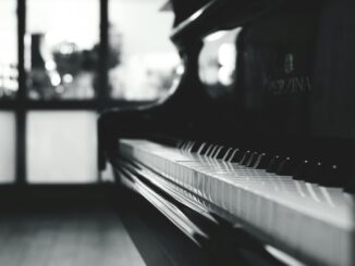 Studierende der Wiesbadener Musikakademie spielen Klavierwerke von Bach bis Korngold