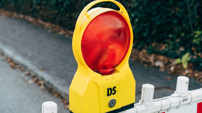 Vollsperrung in Rambach wegen Neubau eines Kanalanschlusses