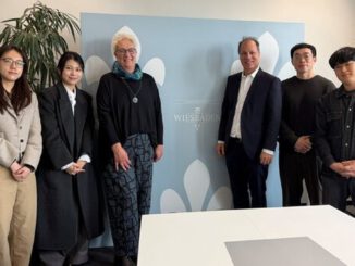 Wiesbaden präsentiert integriertes Modell für bezahlbaren Wohnraum einer süd koreanischen Delegation